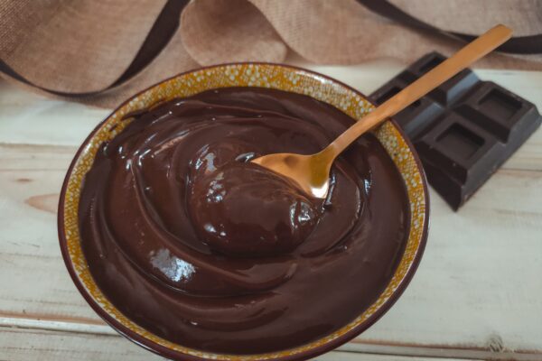 CREMA PASTICCIERA AL CIOCCOLATO